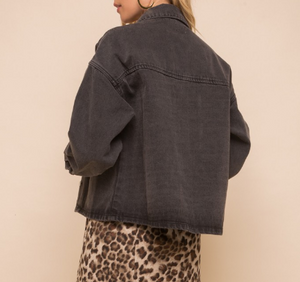 The perfect oversized jacket for Fall that features plaid detailing.  68% Cotton 25% Polyester 7% Rayon