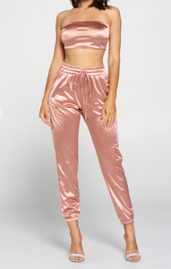 Are you ready to look stunning in this rose gold sultry satin set?   92% Polyester, 8% Spandex Made in the US