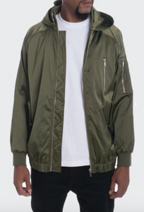 Details are everything! This olive green satin jacket is light-weight and it has utility pockets.   Regular fit  100% Polyester  Machine Washable and Dryable MA-1 flight lined with full zip on the front Cold Machine Wash and Tumble Low Dry Recommended    *Model is wearing a medium and is 6'2